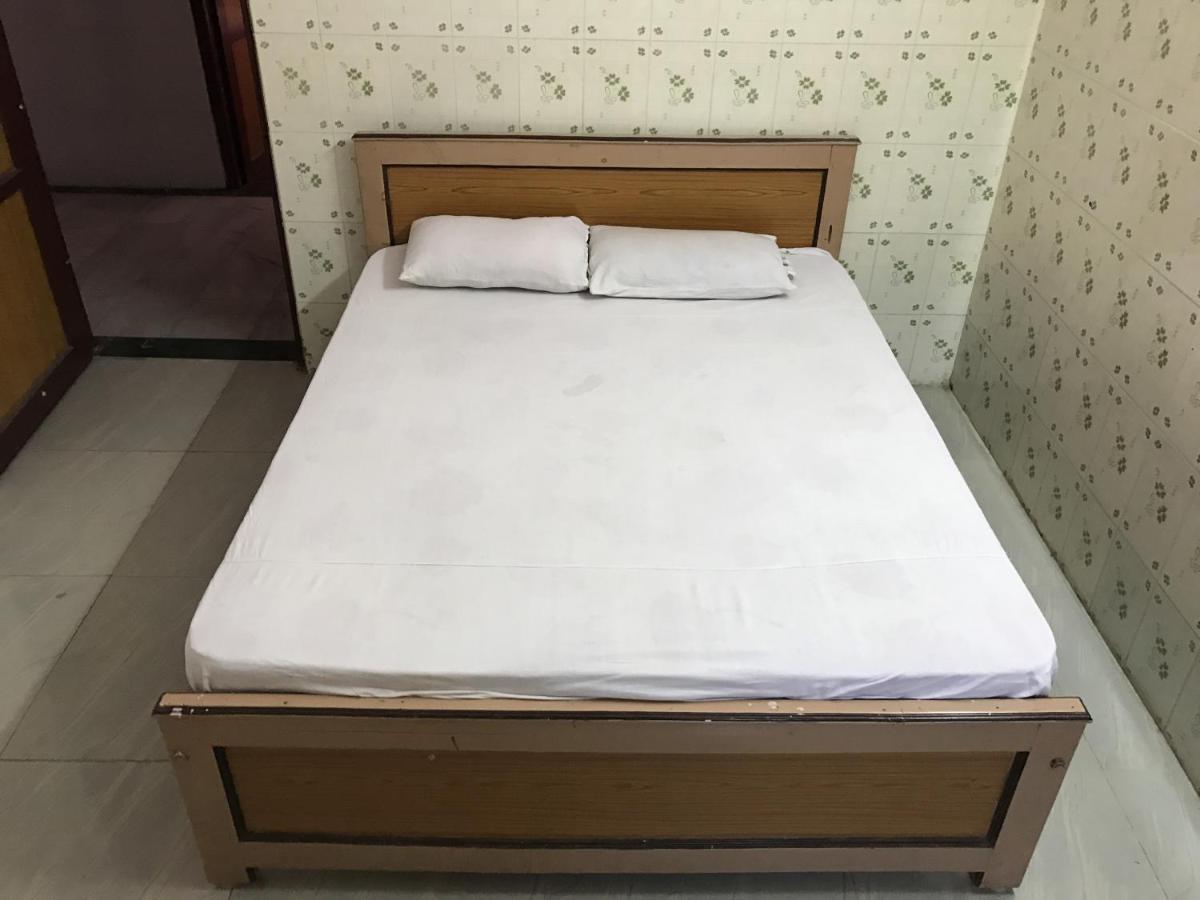 Sr Mahal & Lodge Кумбаконам Екстериор снимка